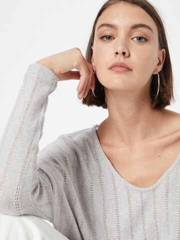 Pull-over 'KARLA' ONLY en gris