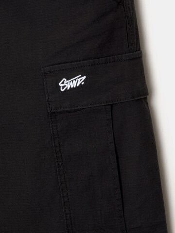 Pull&Bear Широка кройка Карго панталон в черно