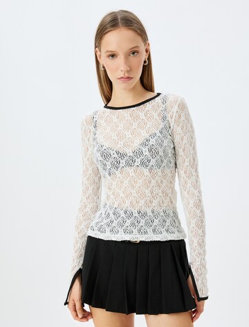 Koton Shirt in White: front