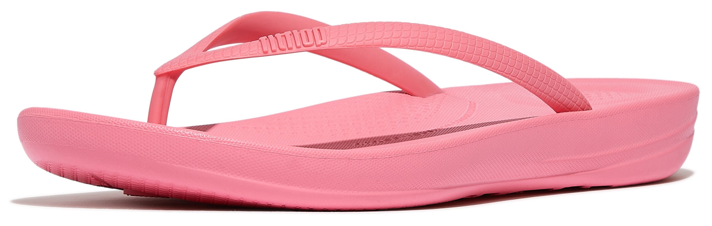 FitFlop T-Bar Sandals in Pink: front