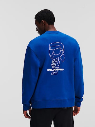Karl LagerfeldSweater majica 'Outline' - plava boja