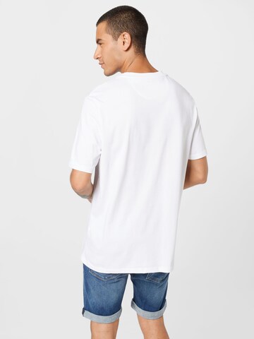 T-Shirt Lyle & Scott en blanc