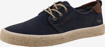 MUSTANG Trainers in Blue: front