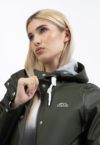 Yuka Raincoat in Green