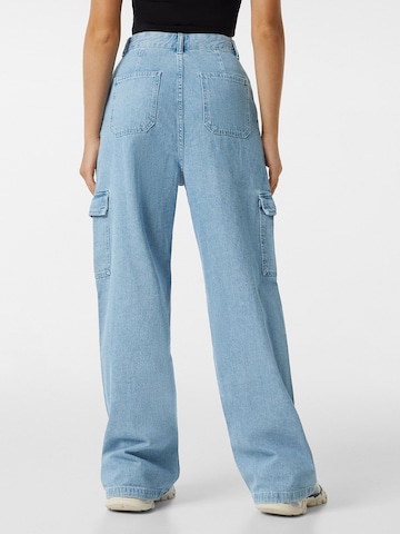 Bershka Wide leg Cargojeans in Blauw