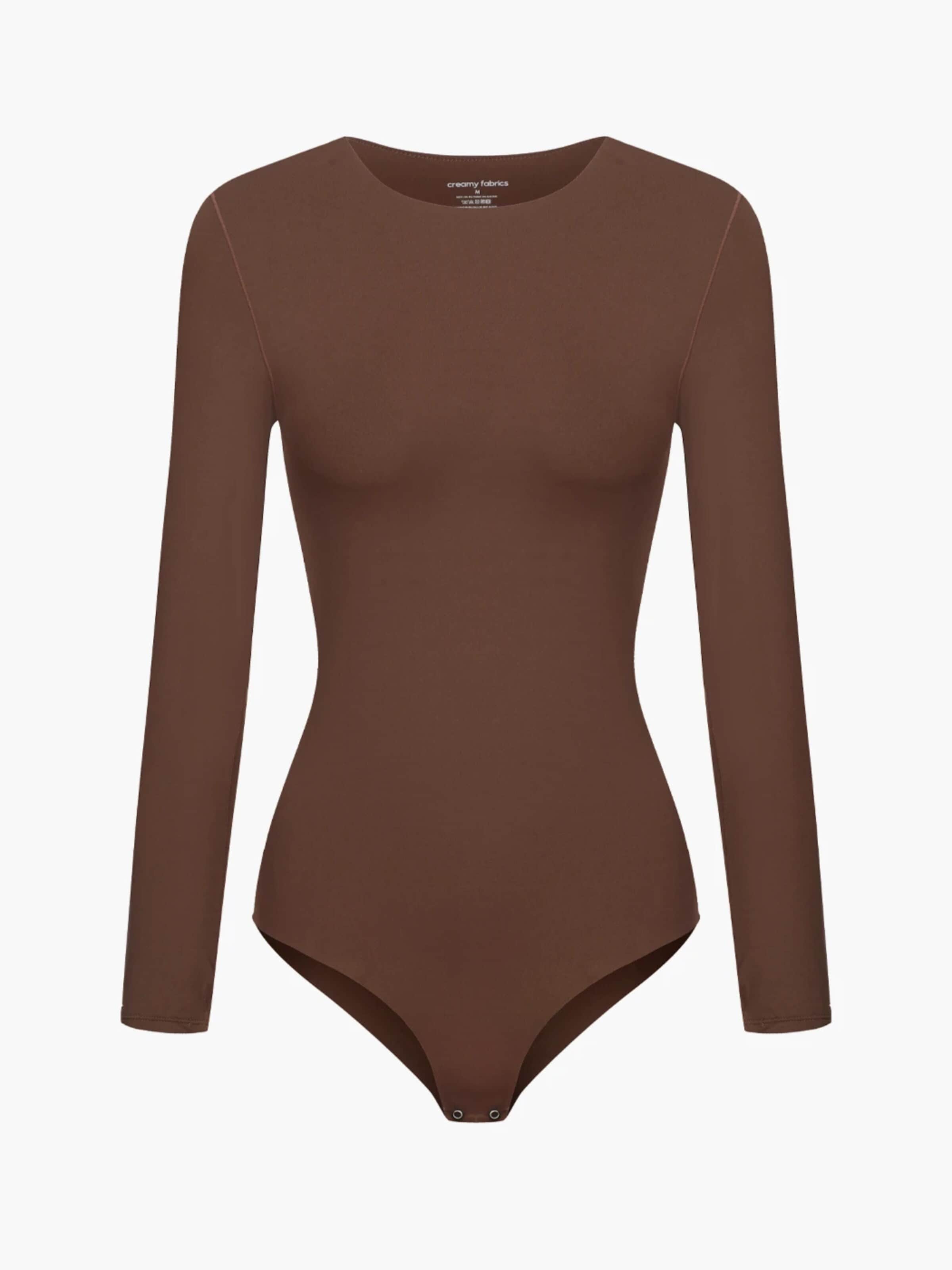 Body 'Crew Neck Longsleeve Bodysuit' di cfab (formerly creamy fabrics) in marrone: frontale