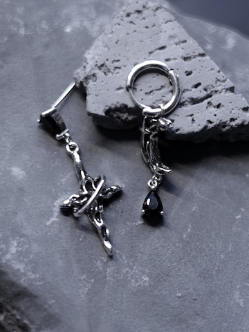 Nightini Earrings in Silver