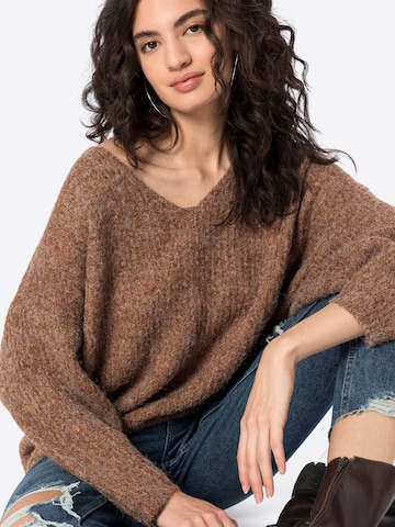 VERO MODA Sweater 'JULIE' in Brown