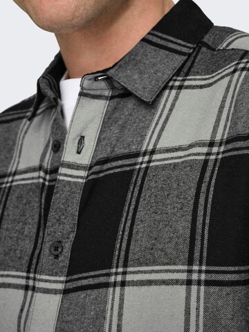 Only & Sons Slim Fit Skjorte 'ONSGudmund' i grå