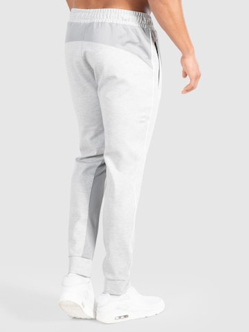 Effilé Pantalon 'Suit Pro' Smilodox en gris