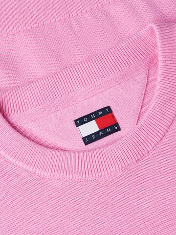 Tommy Jeans Pullover in Pink