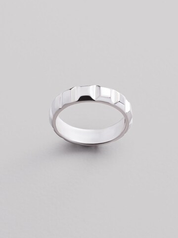 REYTEL Ring 'Step' in Silver: front