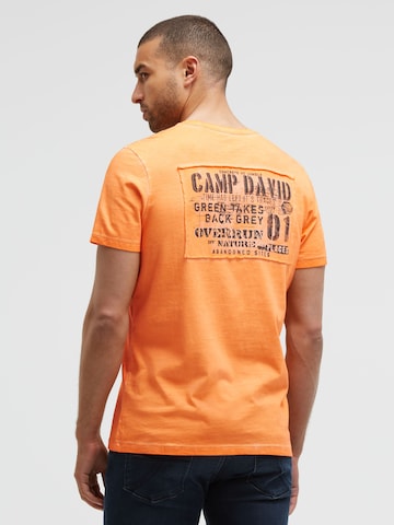 Tricou de la CAMP DAVID pe portocaliu