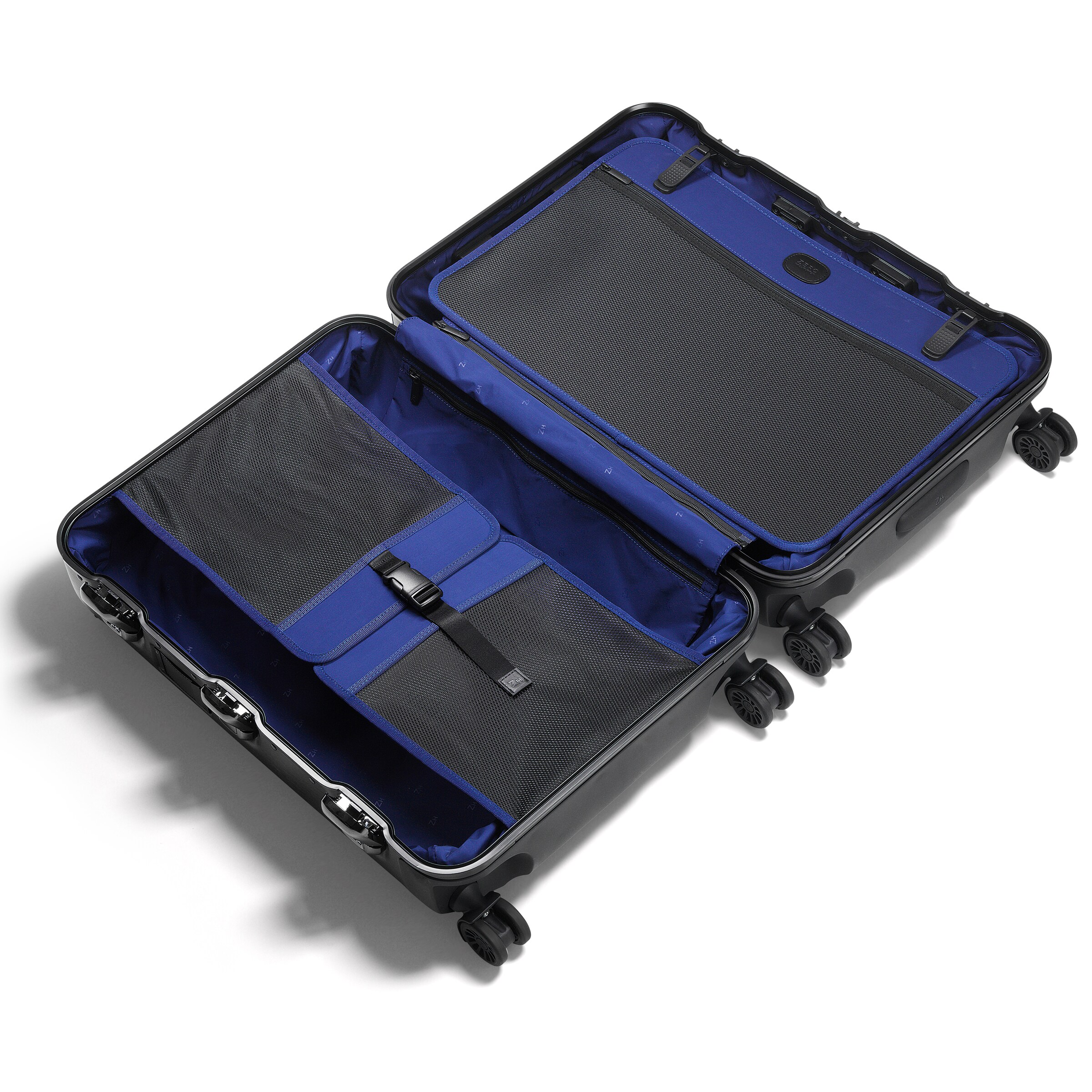 Zero Halliburton Trolley in Black