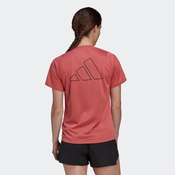 T-shirt fonctionnel 'Run Icons' ADIDAS SPORTSWEAR en rouge