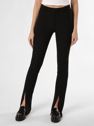 HUGO Regular Pleat-Front Pants ' Haubaki ' in Black: front