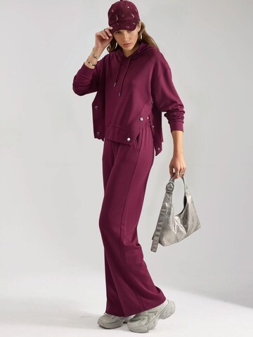 Completo pantalone di Hiccup in rosso