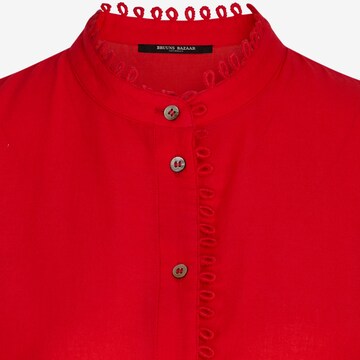 BRUUNS BAZAAR Bluzka 'Weigela Karelia' w kolorze czerwony