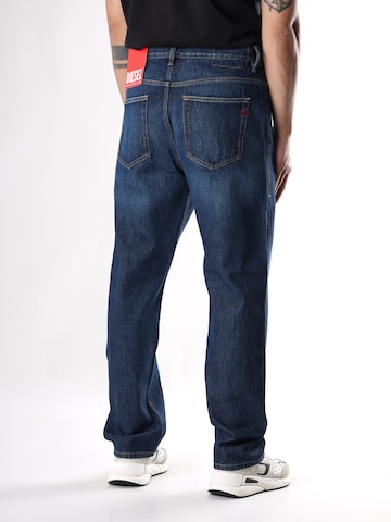 DIESEL Regular Jeans 'D-Viker 09C03'‌‌ in Blau
