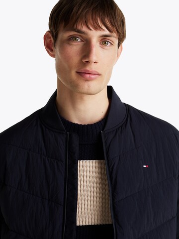 TOMMY HILFIGER Jacke in Blau