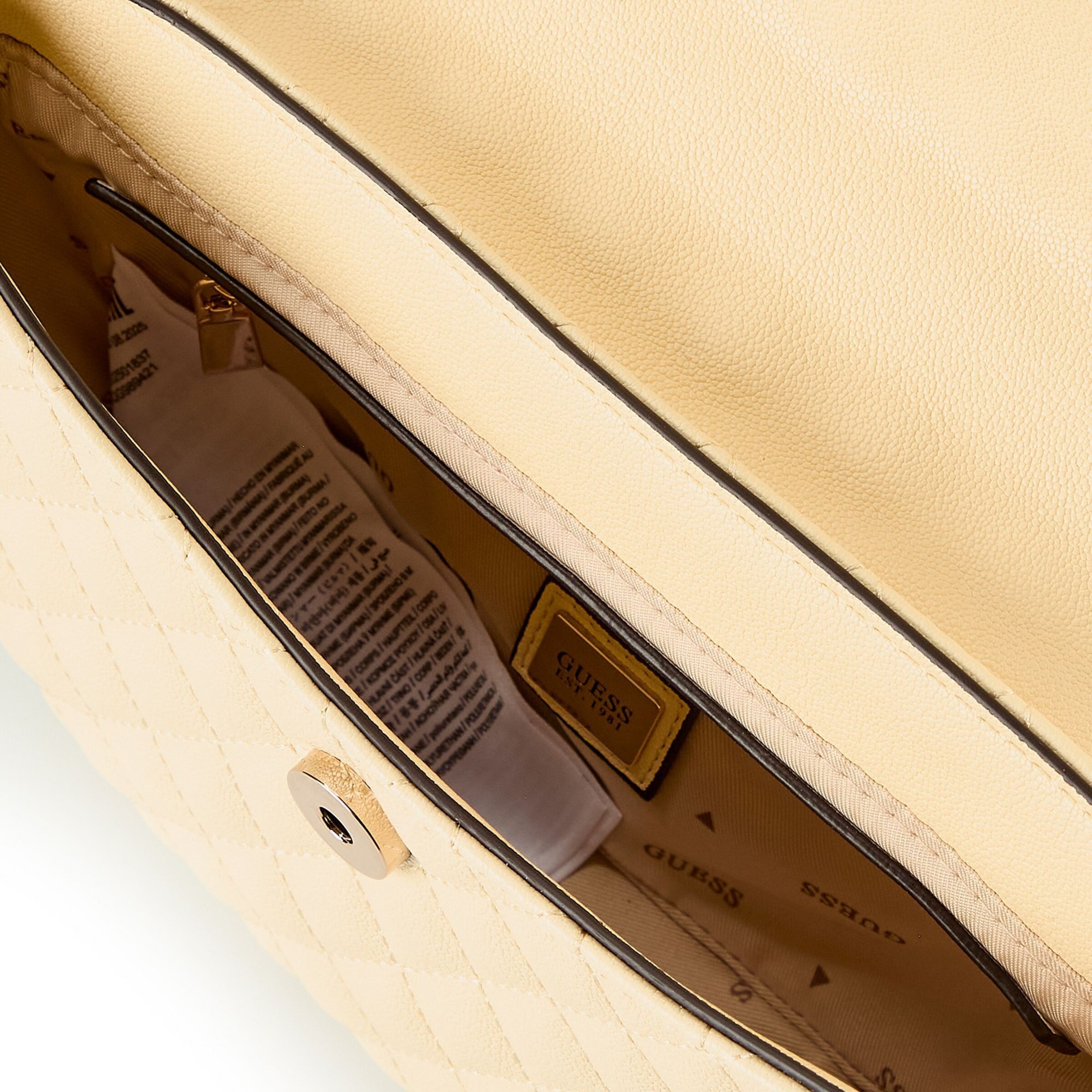 GUESS Umhängetasche 'Atabey' in Gelb