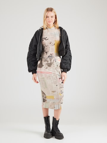 Robe Desigual en beige