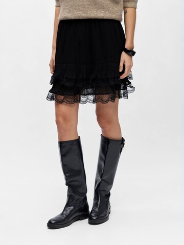 Jupe OBJECT en noir : devant