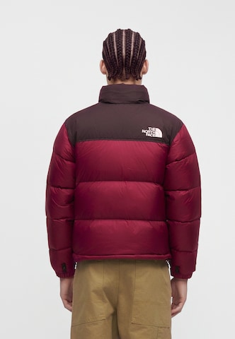 THE NORTH FACE Regular fit Winterjas '1996 Retro Nuptse' in Rood: terug