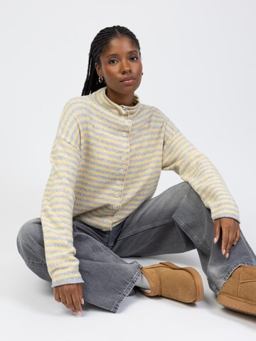 BROKE + SCHÖN Knit Cardigan in Yellow