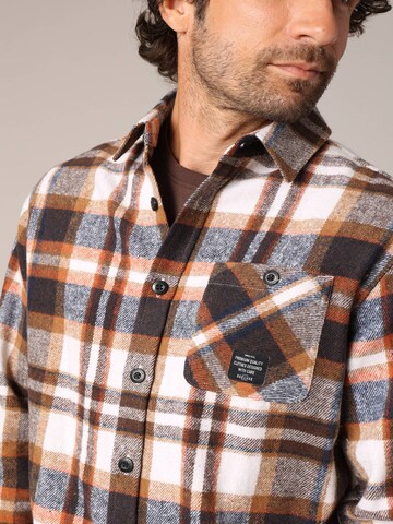 Coupe regular Chemise 'DYANI' Deeluxe en mélange de couleurs