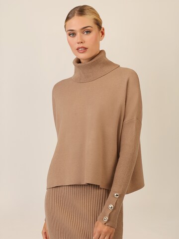 APART Sweater in Brown: front