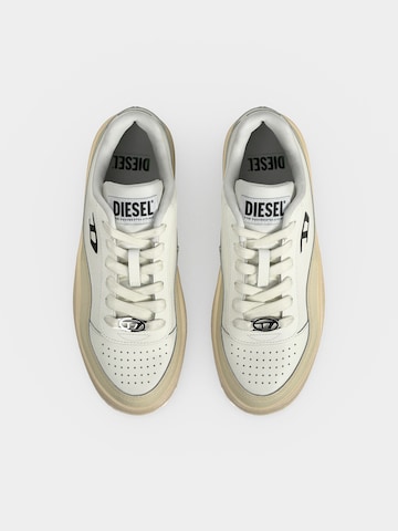 DIESEL Sneakers 'TRACKER-D S-TRACKER-D' in Beige