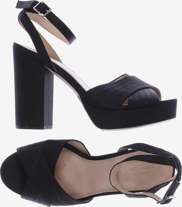 Urban Outfitters Sandals & High-Heeled Sandals in 39 in Black: front