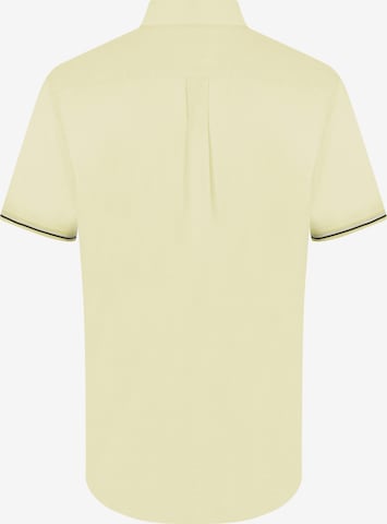 DENIM CULTURE - Ajuste regular Camisa 'GUIDO' en amarillo