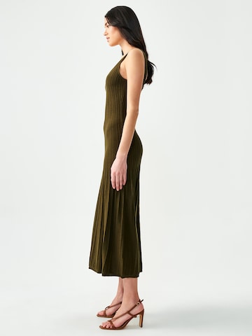 St MRLO Dress 'JAMINA' in Green