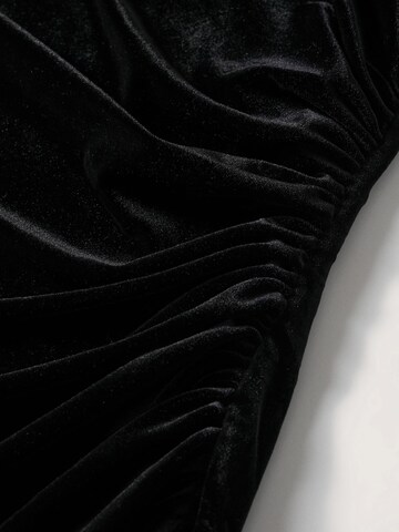 MANGO Koktejlové šaty 'ASIBEL1' – černá