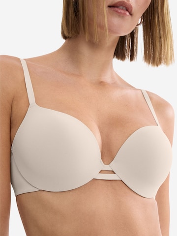 TRIUMPH T-Shirt Bügel-BH ' Red Label Body Make-Up Illusion ' in Beige