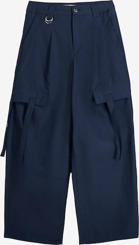 BershkaWide Leg/ Široke nogavice Cargo hlače - plava boja: prednji dio