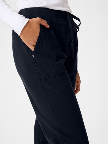 Tapered Pantaloni 'KAnaya' di Kaffe in blu