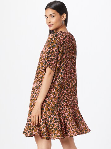 MADS NORGAARD COPENHAGEN Kjole 'Bumpy Flower Daria' i brun