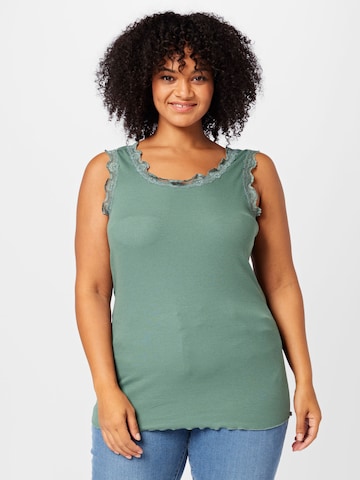 Fransa Curve Top in Green: front