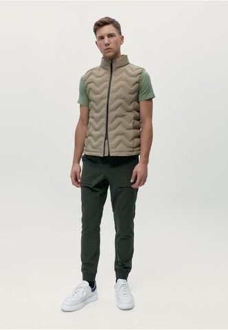 Born Living Yoga Tapered Trousers 'Tiber' in Green