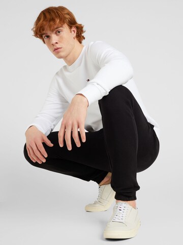 Tommy Jeans - Tapered Calças em preto