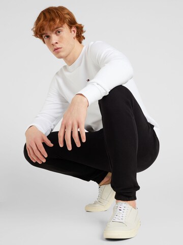 Tommy Jeans Plus Tapered Broek in Zwart