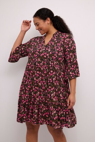 Robe 'Marca' KAFFE CURVE en rose : devant