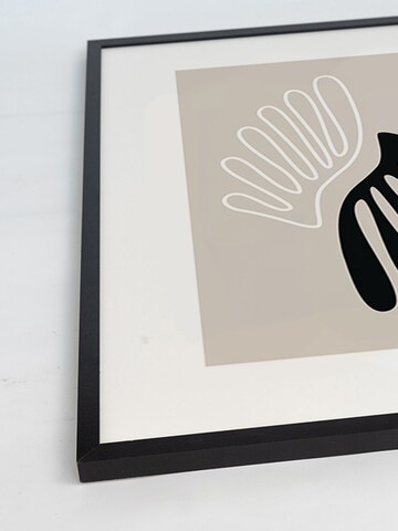 Liv Corday Image 'Botanical' in Black