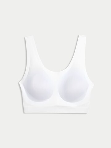 Top sportivo di Marks & Spencer in bianco