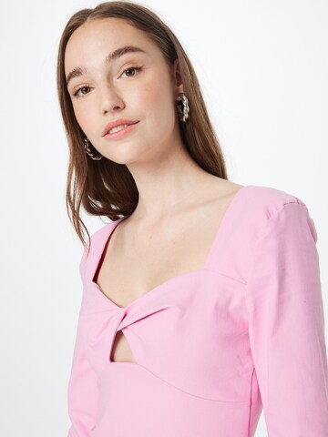 Robe Dorothy Perkins en rose