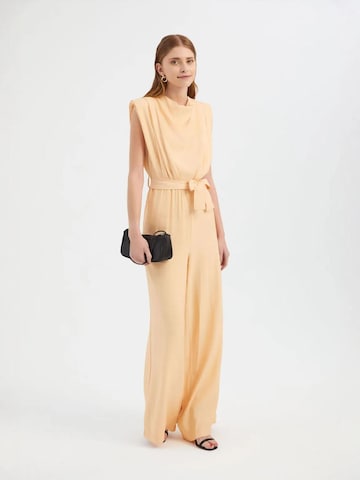 Tuta jumpsuit di Hiccup in giallo