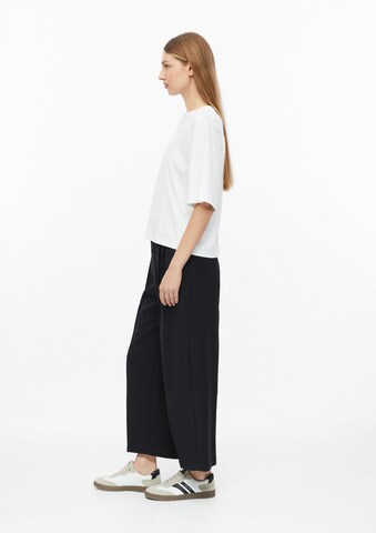 s.Oliver Barrel Pleat-front trousers in Black